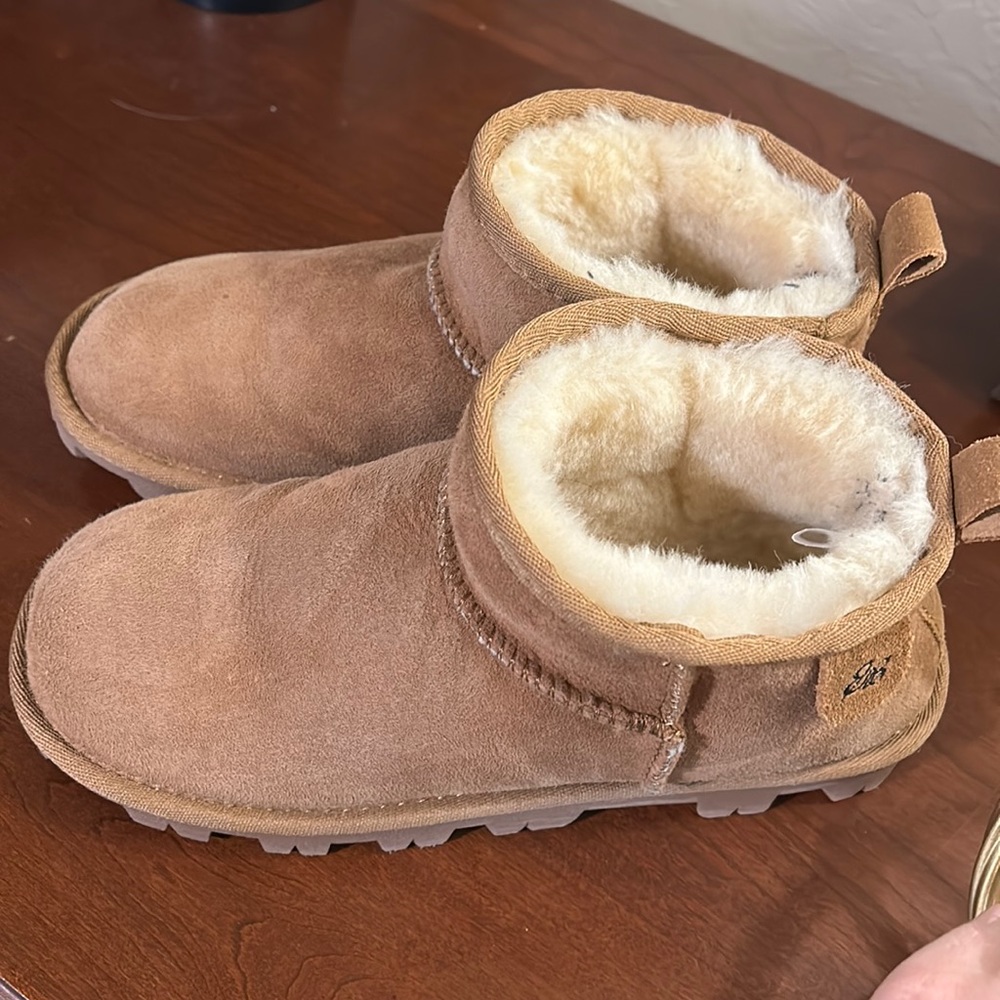 Eddie Bauer Firelight mini size 7